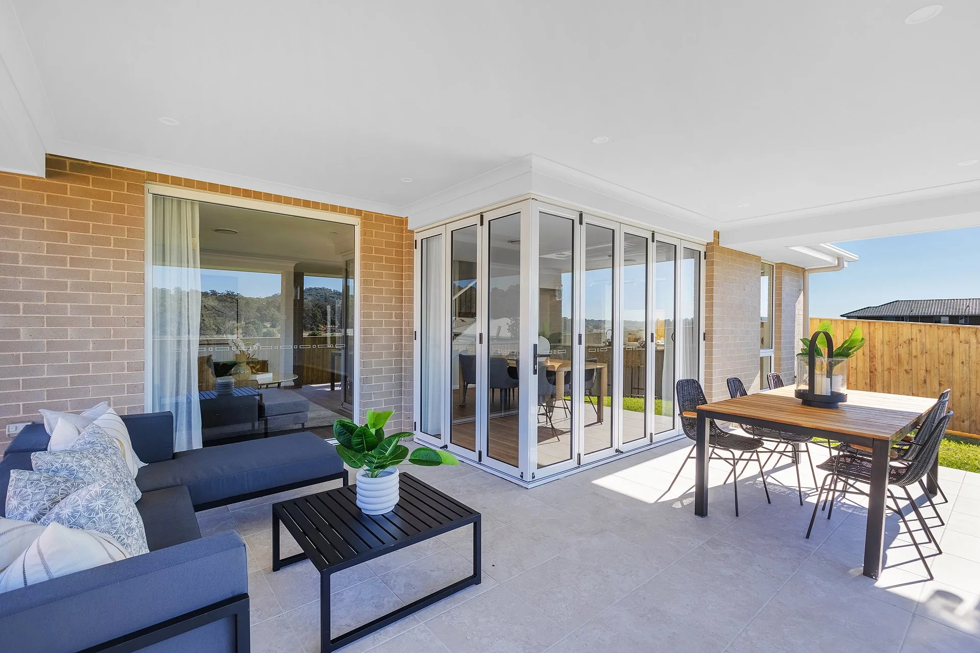 Mount Pleasant Dr — real estate photography