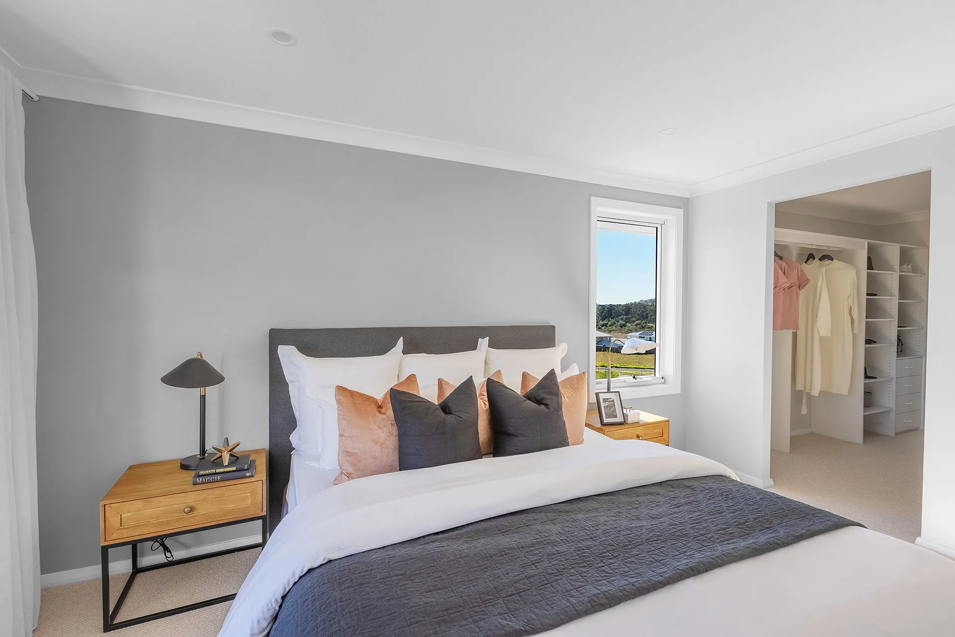 Mount Pleasant Dr — real estate photography